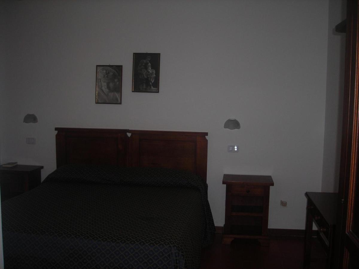C.A.V. Residenza Prisco Aparthotel มารีนาดีกรอซเซโต ห้อง รูปภาพ